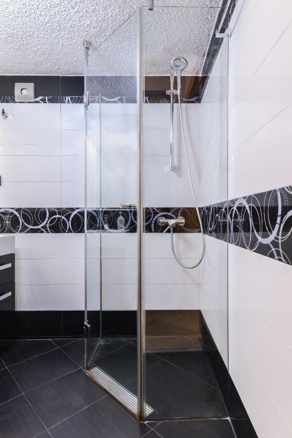 Extravaganzzo - Super Central One Bedroom Modern Apartment By Flat Mаnager София Экстерьер фото